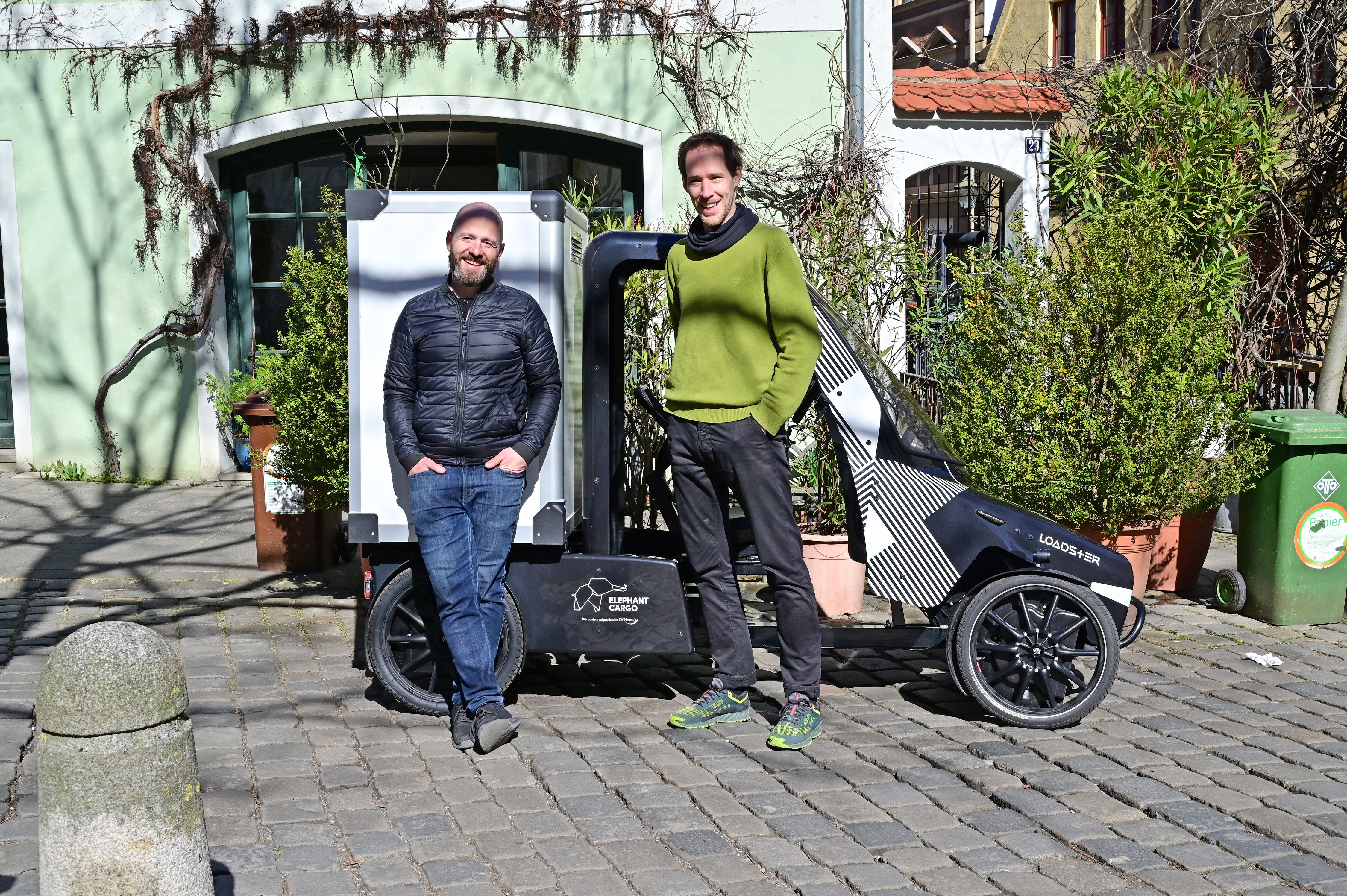 Sven Külpmann und Christoph Mießl vom Augsburger Lastenfahrradladen Elephant Cargo. Foto: Cynthia Matuszewski
