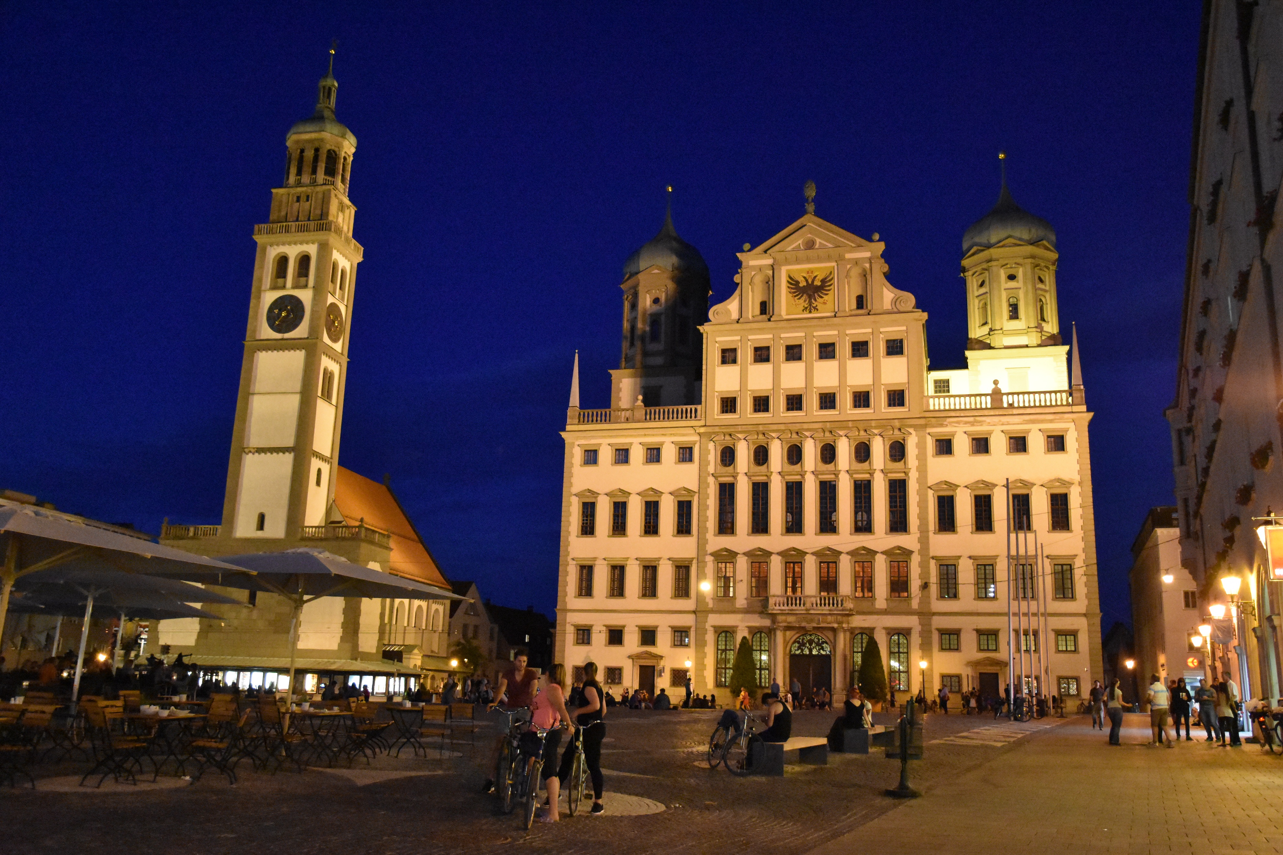 Augsburg, Rathaus, Perlachturm,Augsburg bei Nacht, Renaissance, Rathausplatz Augsburg, Foto Cynthia Matuszewski