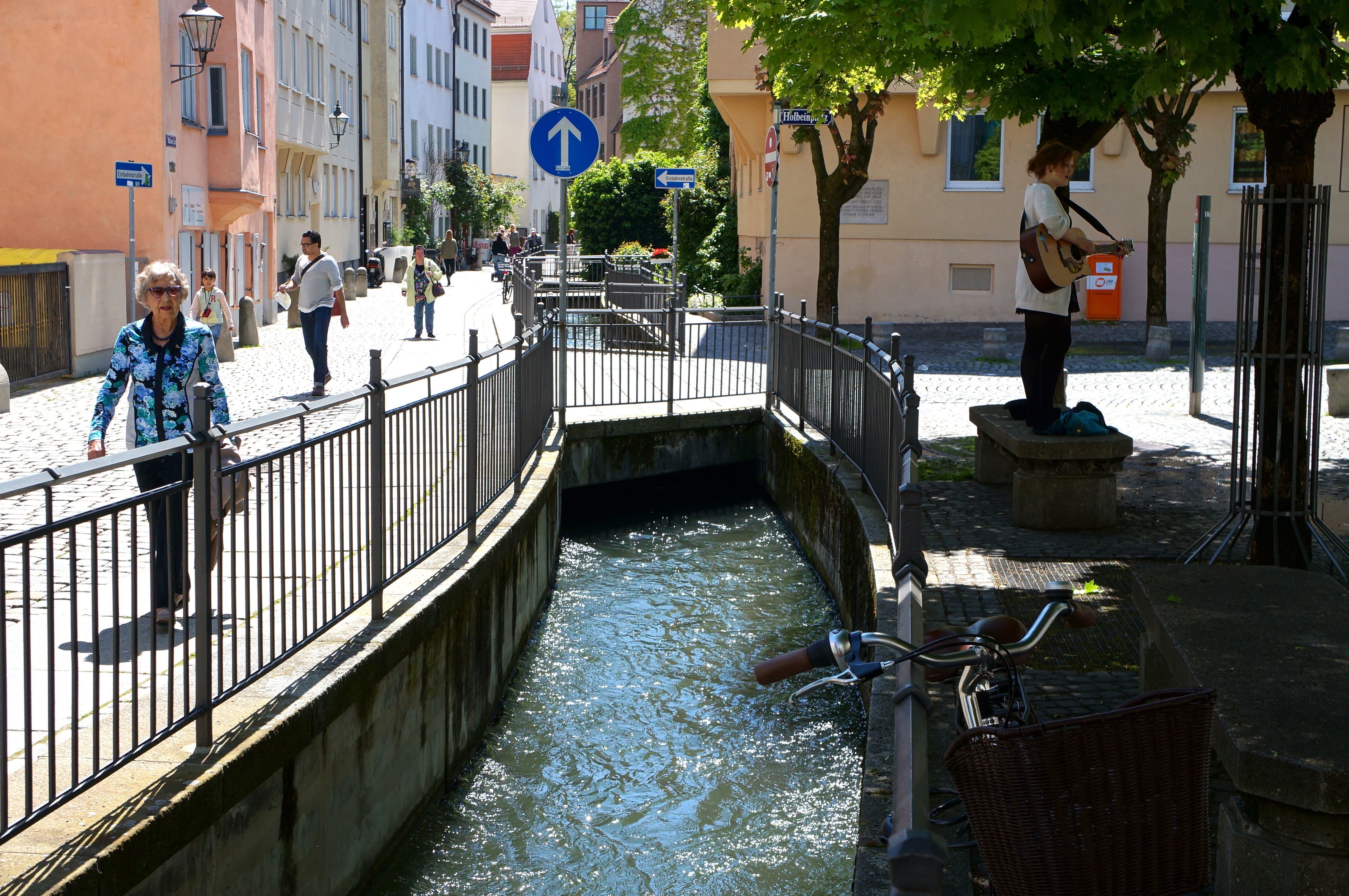 Kanal, Augsburg, Foto Torsten Mertz