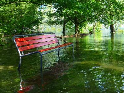 Hochwasser, Bild von Insubria auf pixabay.com