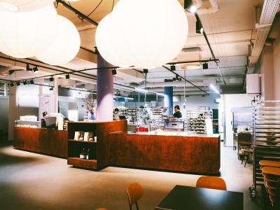 Der Verkaufsraum der Augsburger Bäckerei Viabakery