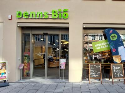 Denns BioMarkt neuen Markt in Augsburg Innenstadt.