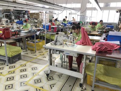 Besuch in der Open Factory von Tatonka in Ho Chi Minh City. Hier lässt Tatonka beim 100 prozentigem Tochterunternehmen Mountech Co.Ltd. nach europäischen Standards fertigen. Foto: Stefan Heller