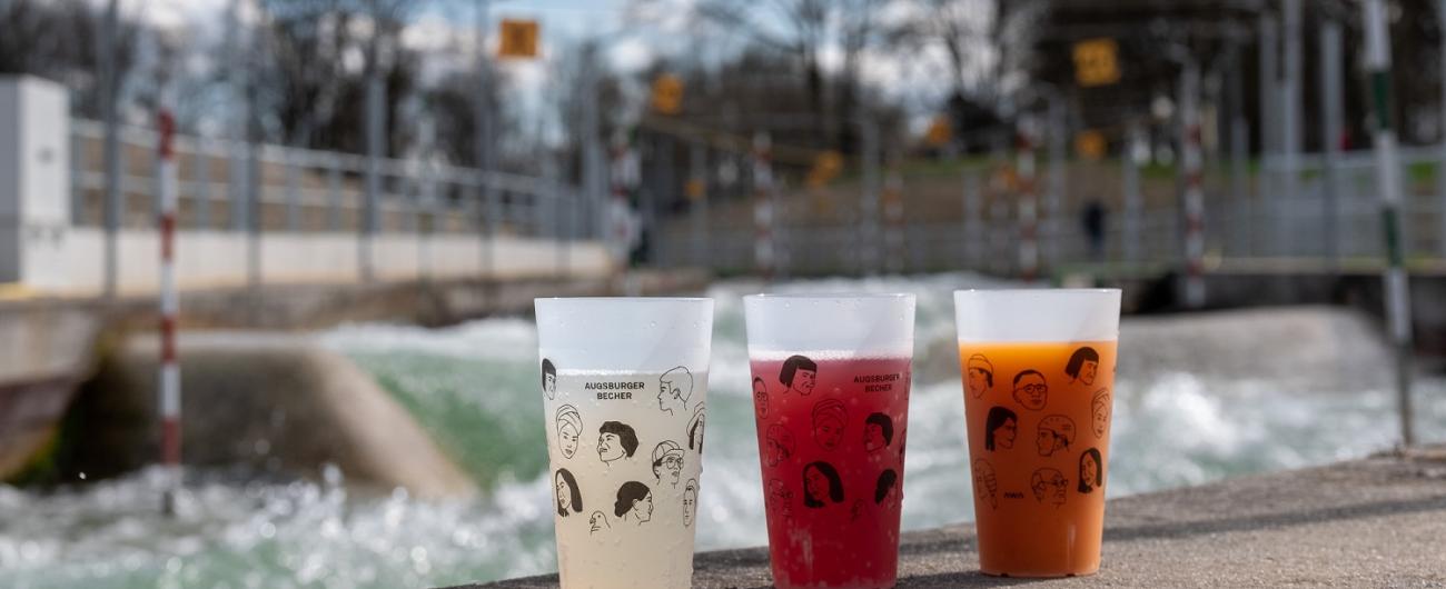 Der Augsburger Becher bei der Kanu-WM. Foto: Franz Anton