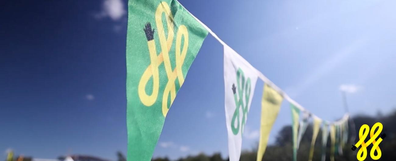 Fahnen der future fair in Aichach 2024.