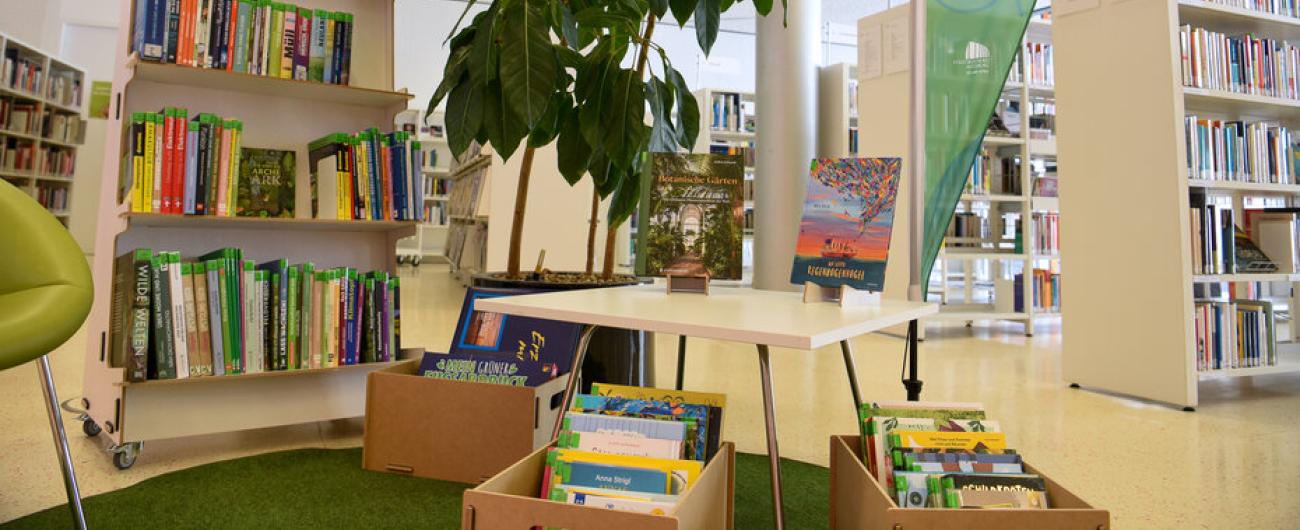 Die BibliotECO in der Stadtbücherei Augsburg