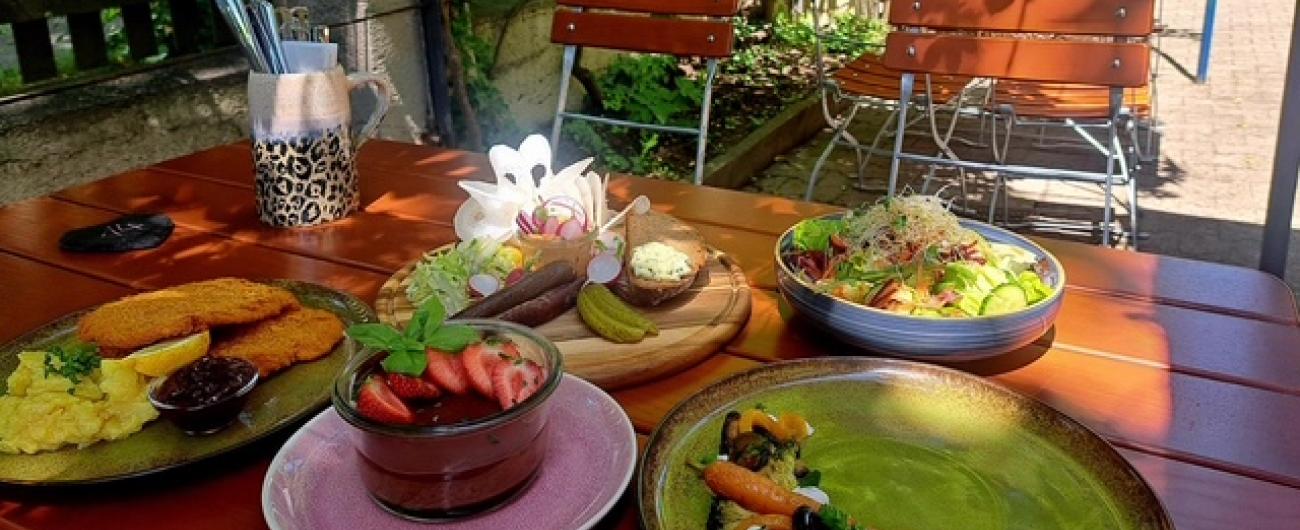 Biergarten des Restaurants Rübenrot in Augsburg
