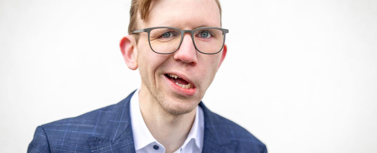 Der Autor des Buches Buch „Mutmacher-Menschen“ Marcel Friedrich. 