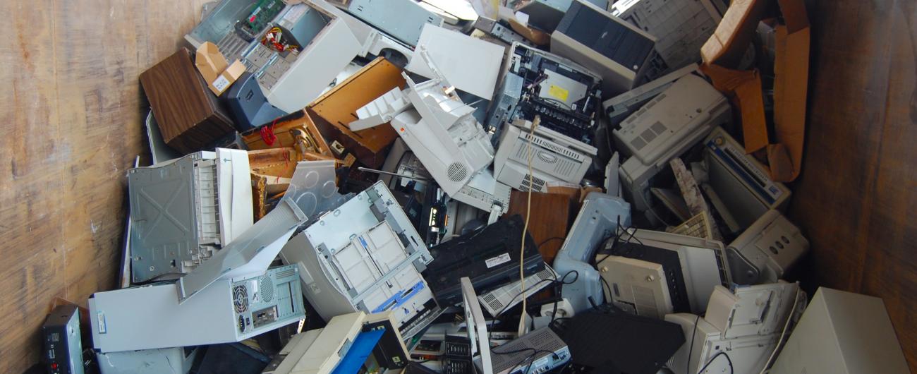 Defekte Elektrogreräte auf Wertstoffhof