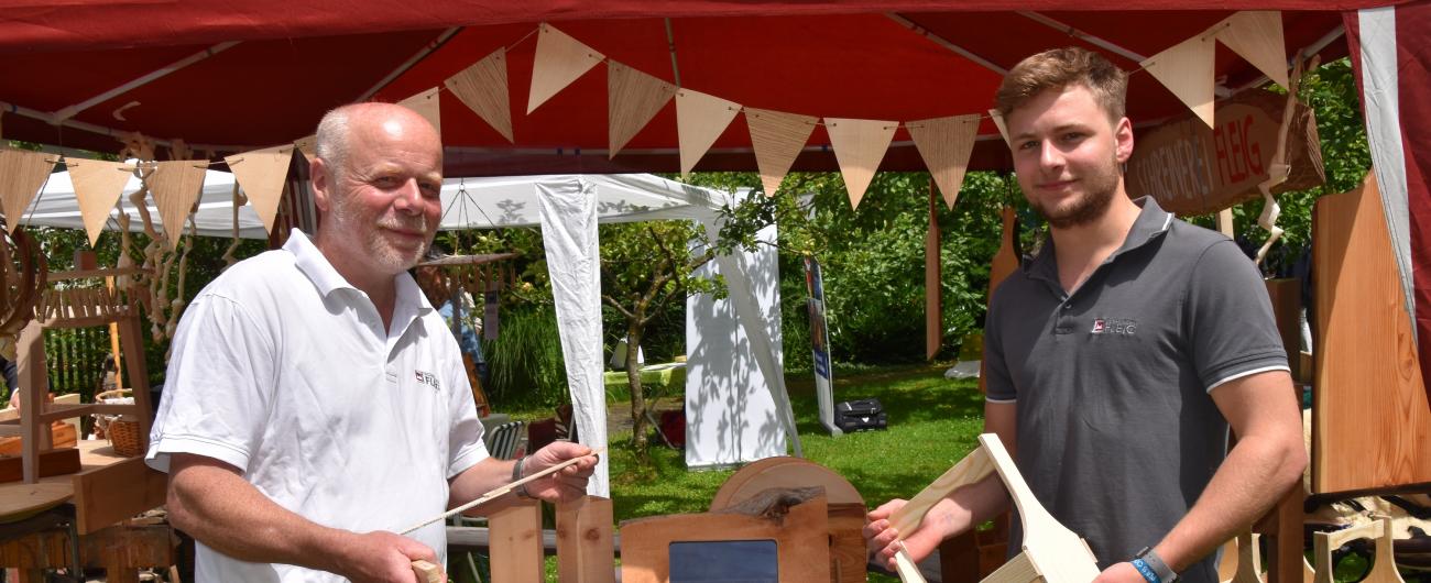 Die Schreiner Michael und Kilian Fleig aus Mering. Foto: Cynthia Matuszewski 