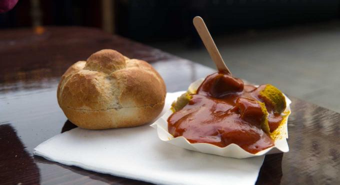 Vegane Currywurst auf dem Augsburger Weihnachtsmarkt