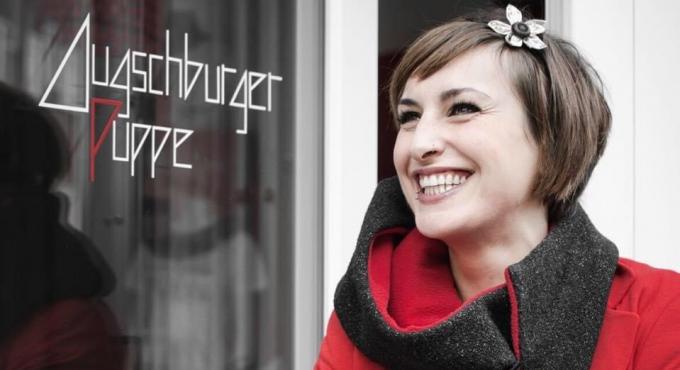 Hazme Oktay mit ihrem Label Augschburger Puppe