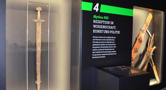 Der Infopavillon 955 in Königsbrunn bei Augsburg informiert über die Schlacht auf dem Lechfeld im Jahr 955.