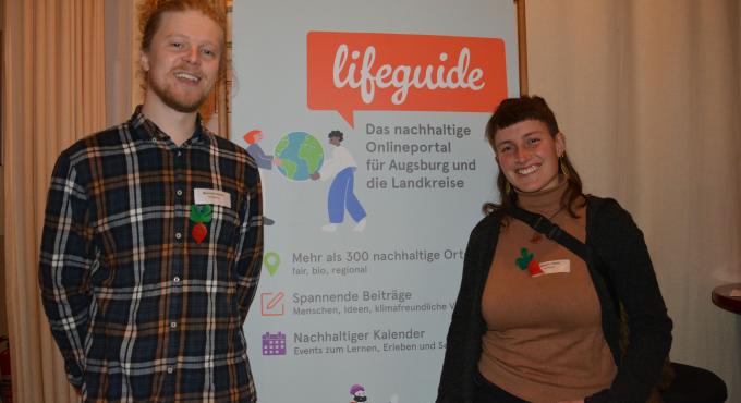 Maximilian Schorer und Franziska Falterer von Paradieschen beim Lifeguide Netzwerktreffen in Augsburg. Foto: Annika Müller