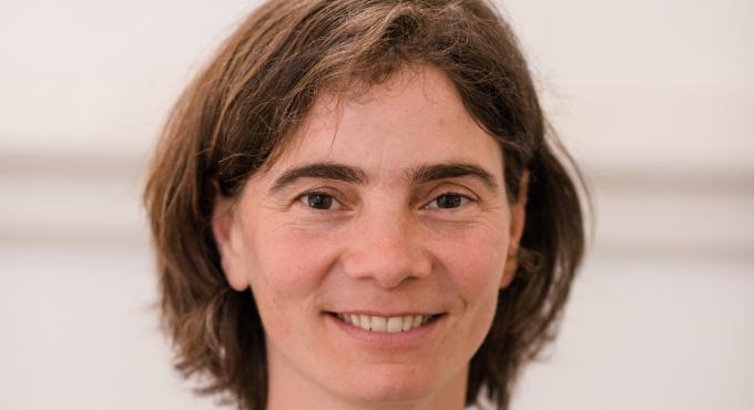  Stephanie Ertl, Diplom-Geographin und M.A. in Umwelt &amp; Bildung, ist seit 2004 als Umweltreferentin in Regensburg für den VerbraucherService Bayern im KDFB e.V. tätig.