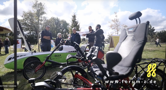 Räder auf der Future Fair im Aichacher Stadtgarten.