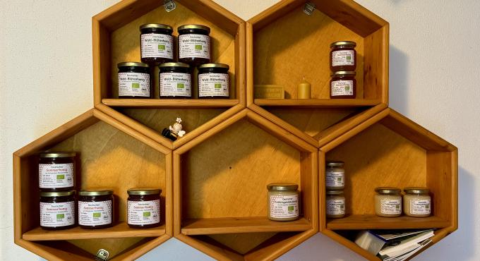 Biohonig vom Bioimker Josef Bachmair. Foto Cynthia Matuszewski