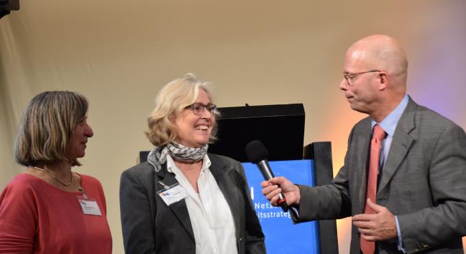 vl Maria Brandenstein: Agendasprecherin Lokale Agenda 21, Cynthia Matuszewski: Lifeguide Augsburg, Prof. Dr. Günther Bachmann: Generalsekretär des Rates für Nachhaltige Entwicklung