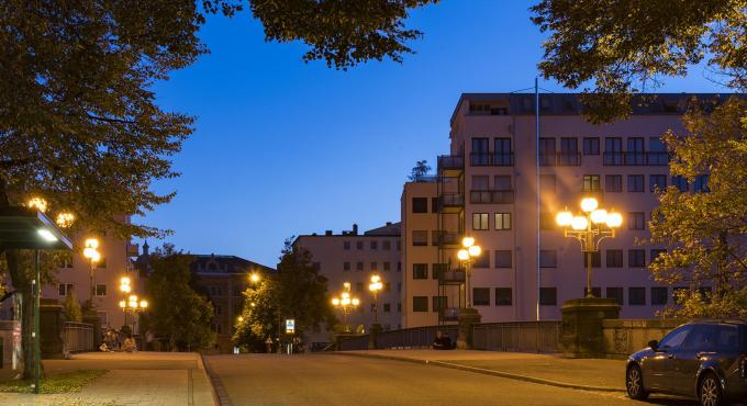 Bismarckbrücke, Augsburg, Nacht, Stadtansichten, kostenlose Lieblingsplätze, kostenlos, Treffpunkt, Jugendtreffpunkt, Foto: Norbert Liesz