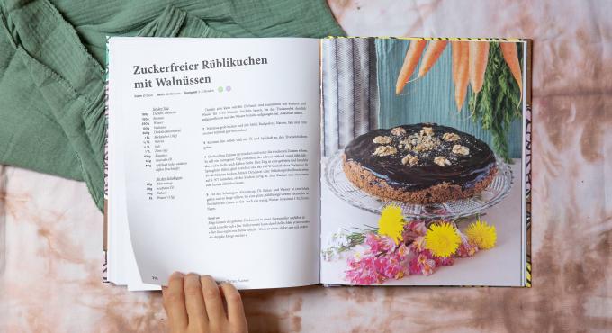 Kochbuch, vegan, Café dreizehn, Augsburg, Foto: Team dreizehn