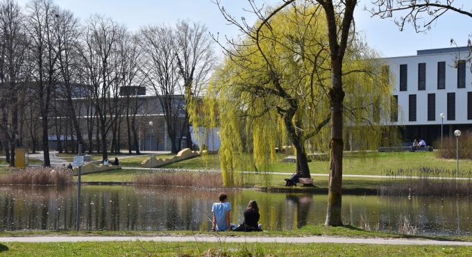 Universität Augsburg, Stadtlandschaften, Gottfried und Anton Hansjakob, Landschaftsarchitektur, Foto: Cynthia Matuszewski