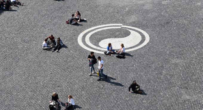 Rathausplatz Augsburg, Augsburg, Treffpunkt, urbanes Leben, Foto: Cynthia Matuszewski