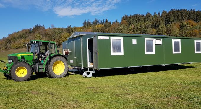 Hühnermobil, Hühner, Schenk Hof Friesenried, Foto: Schenk Hof Friesenried