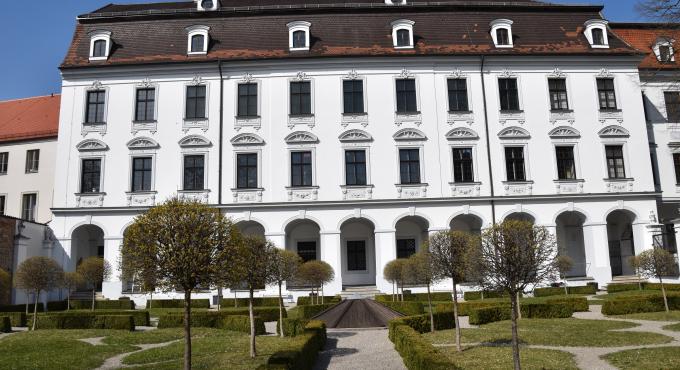 Schaezler-Palais, Augsburg, Rokoko-Garten, Grüne Oase, Ruheplatz, Innenhof, Patrizierhäuser Augsburg, Rokoko, Foto: Cynthia Matuszewski