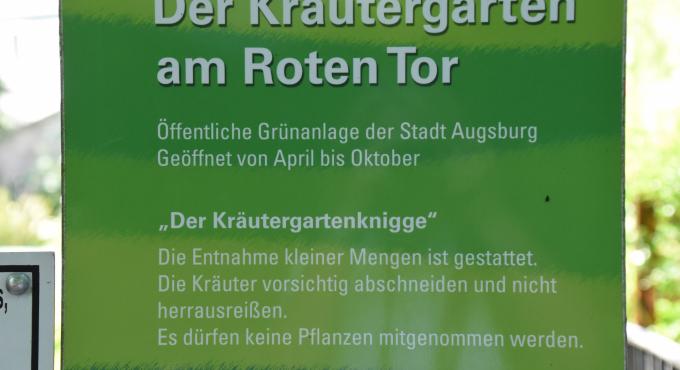 Das Augsburger Kräutergärtlein am Roten Tor - eine grüne Oase mitten in der Stadt. Foto Cynthia Matuszewski