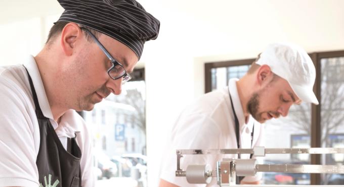 Im Cumpanum wird an Ort und Stelle gebacken. Alle Backwaren sind echtes Handwerk und mit biozertifizierten Zutaten hergestellt. Foto: André Heuck