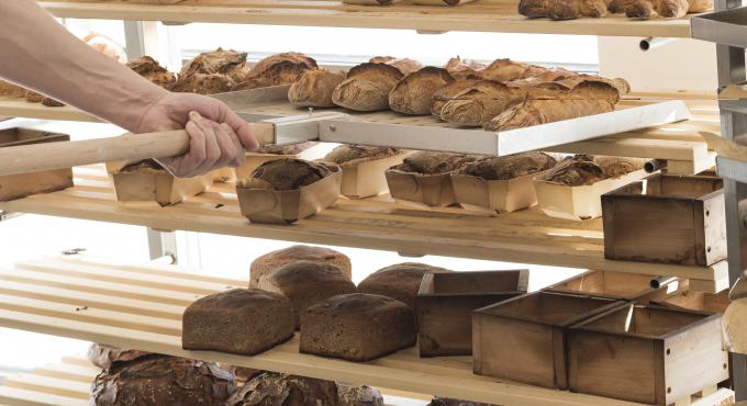 Im Cumpanum wird an Ort und Stelle gebacken. Alle Backwaren sind echtes Handwerk und mit biozertifizierten Zutaten hergestellt. Foto: André Heuck