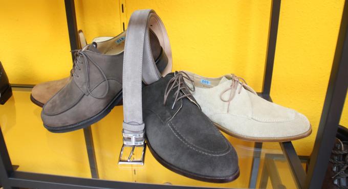 Leder, Schuhe, Gürtel, Taschen