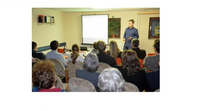 Seminarbetrieb Internationale Kelleruni Herrenbach (Foto: Kelleruni)