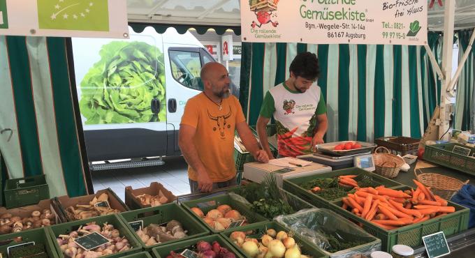 Rollende Gemüsekiste, Wochenmarkt, Foto: Die rollende Gemüsekiste